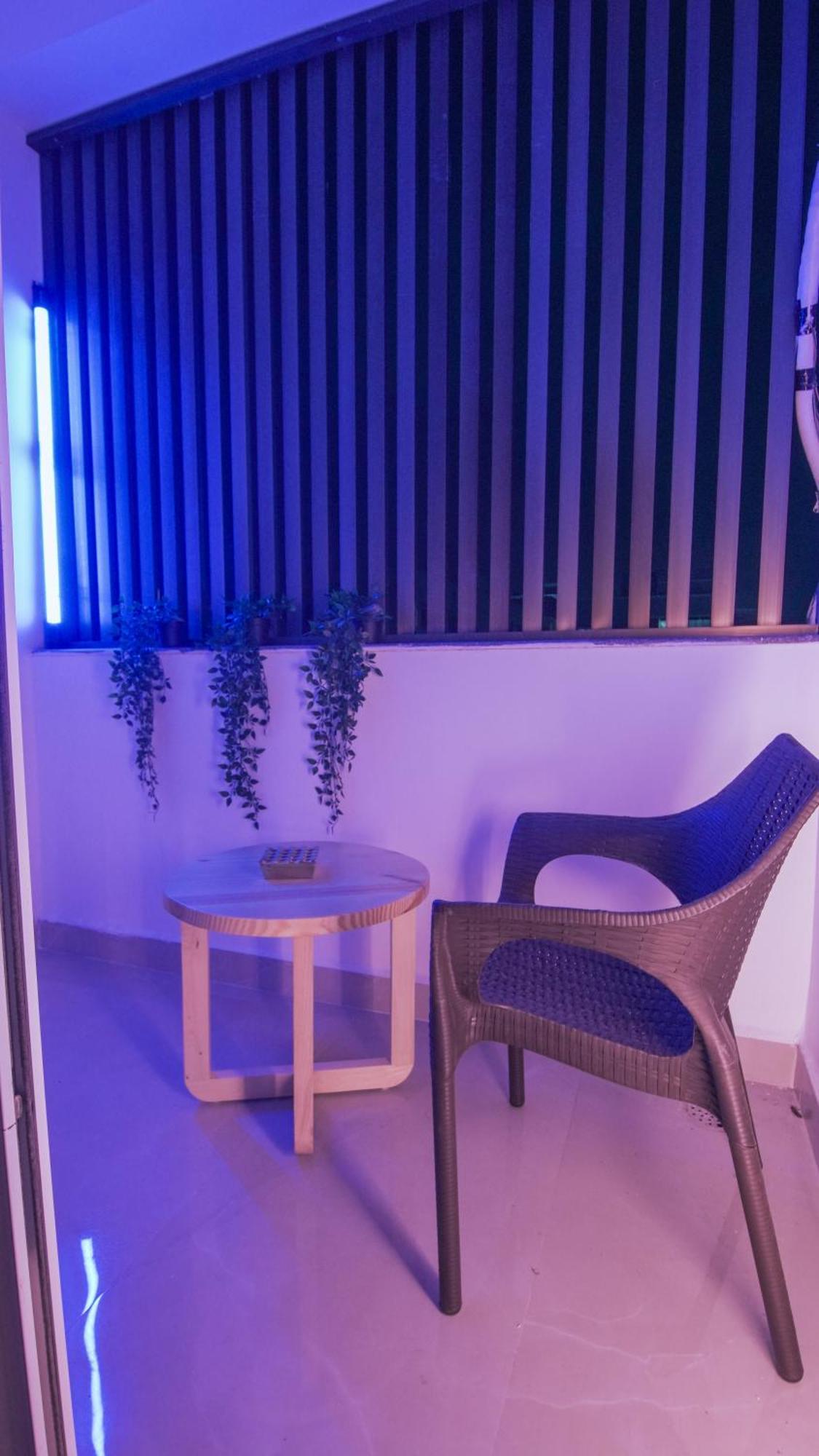 Radhe Suites Hyderabad Eksteriør billede