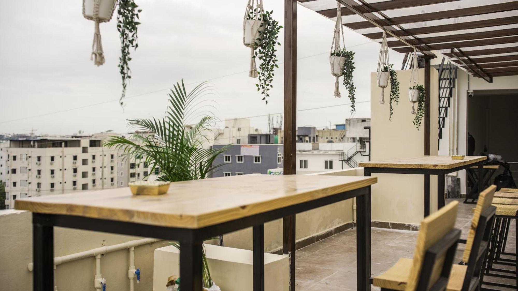 Radhe Suites Hyderabad Eksteriør billede